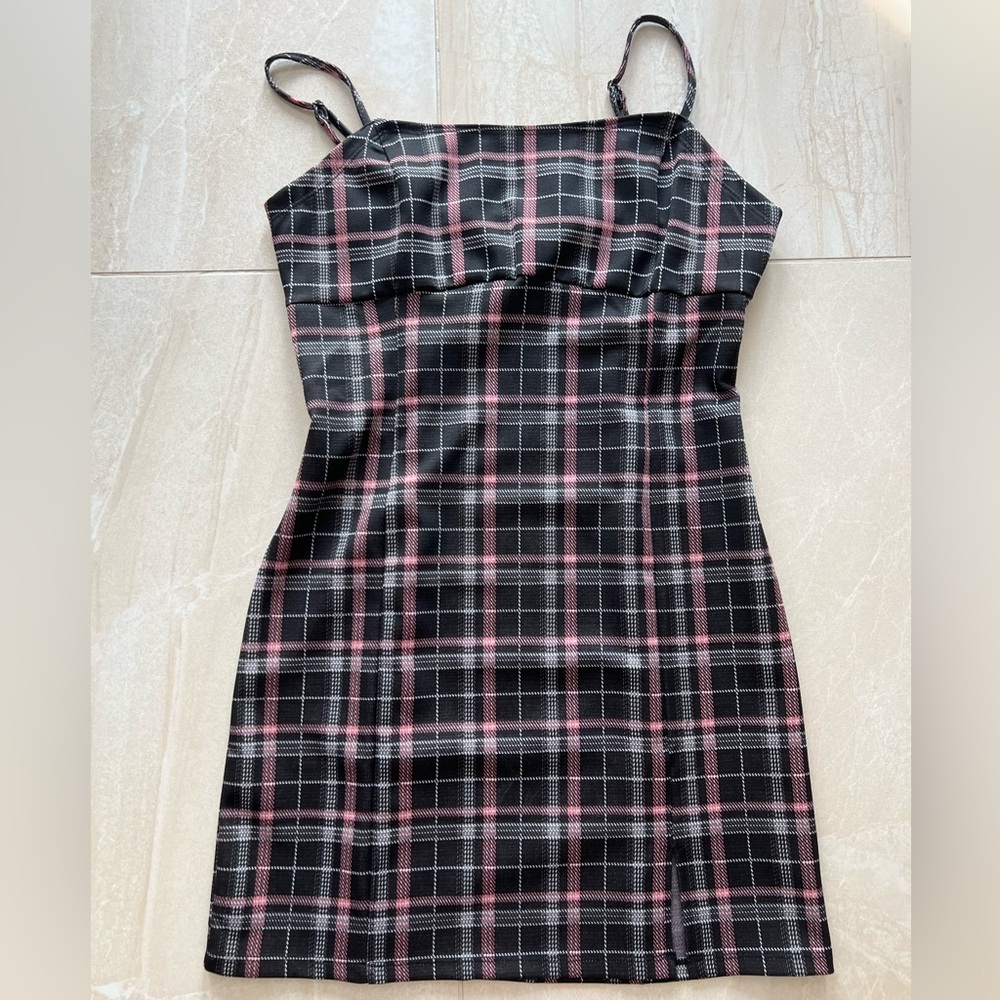 Women’s dress from Love Tree. Black size M